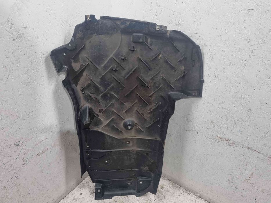 Scut motor Mercedes Clasa C Combi (W205) [Fabr 2015-prezent]