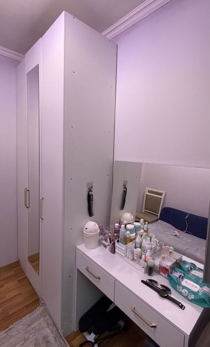 Мебель комод диван шкаф