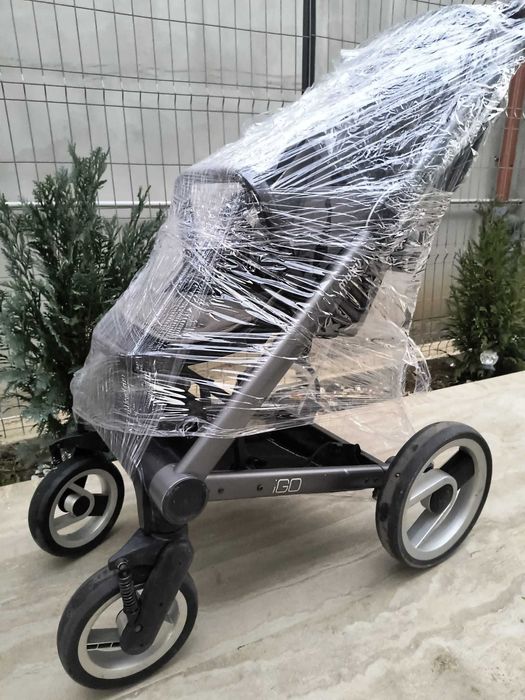 Vand set carucior Mutsy iGo, spalat si igienizat profesional