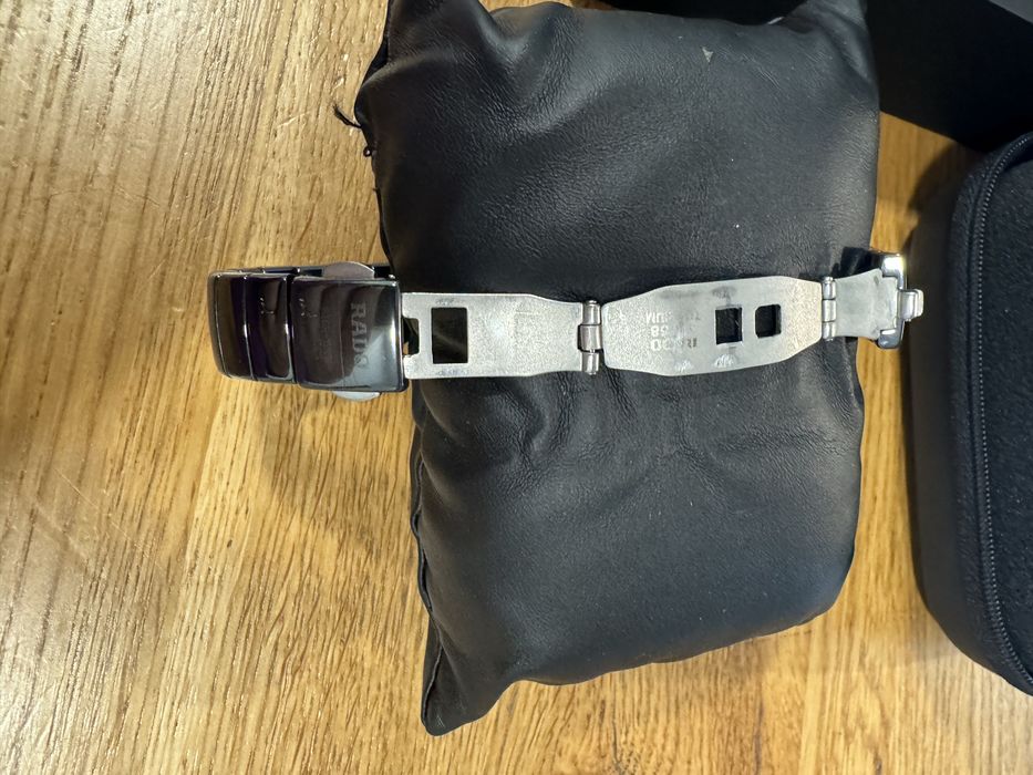 Часовник Rado DiaStar Jubile Sintra Ceramic