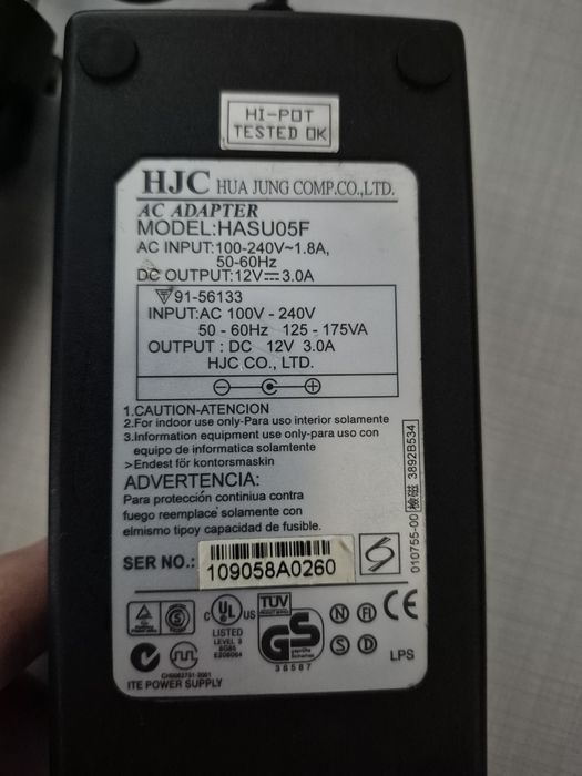 Încarcator pentru leptop