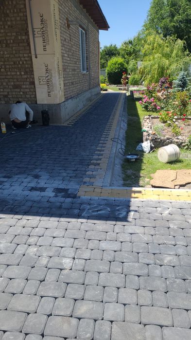 Укладка брусчатки