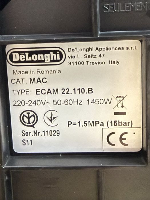 Продавам Кафемашина Delonghi MagnificaS Type:ECAM22.110.B