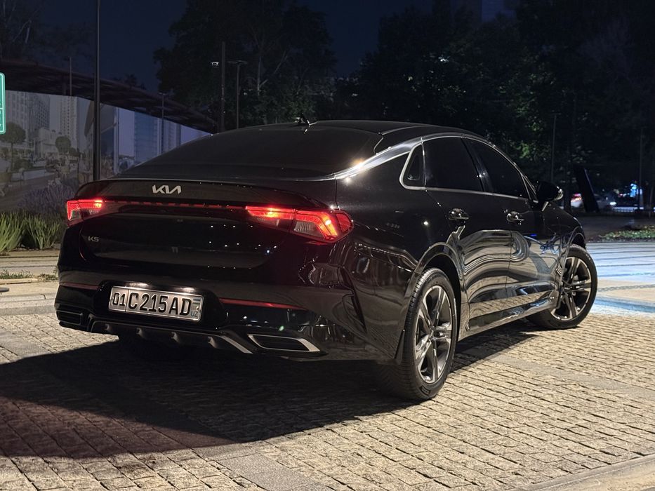 Kia K5 2023 Bez luk