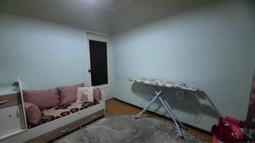 Продается Квартира Карасу 3 базарчик Мирзо Улукбек район 3/5/5