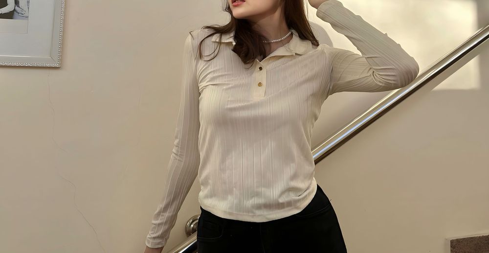 продам кофту бежевого цвета