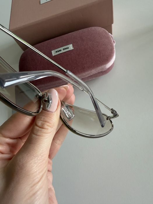 Слънчеви очила miu miu