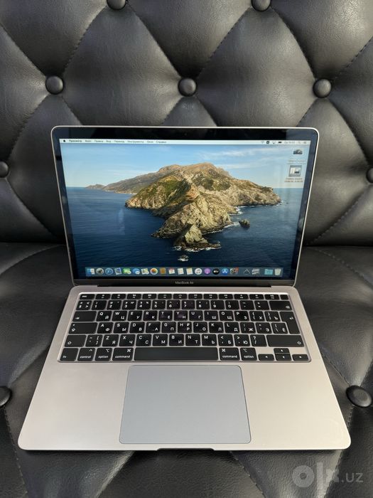 Apple MacBook Air 2020 i3 8GB/256GB в идеальном  состоянии