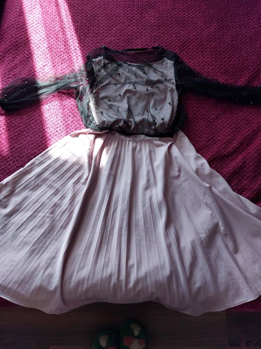 Продам красивые платья