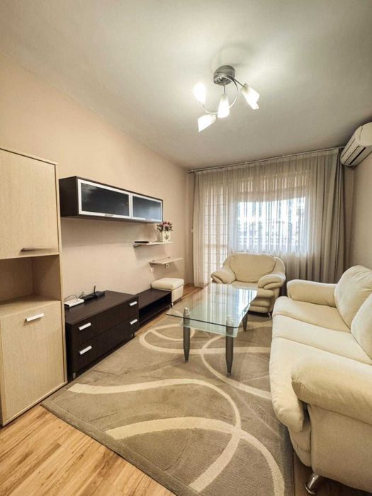 Продава се Двустаен апартамент в Пловдив, Кършияка - 72 кв.м за 913 €/кв.м - Снимка #2