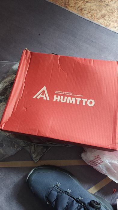 Продам кроссовки HUmtto оригинал