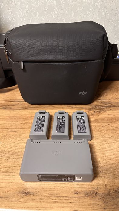 Батареи и кейс для DJI Mini 2 / SE