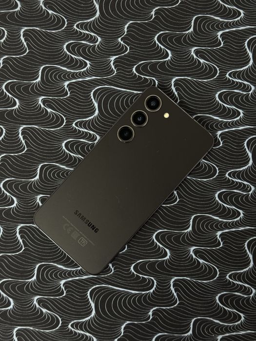 Samsung s23 идеал состояние