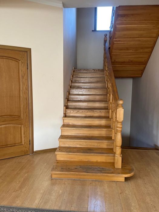 Продам большой дом