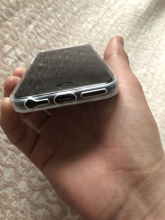 Iphone 7 128GB идеалный состаяния