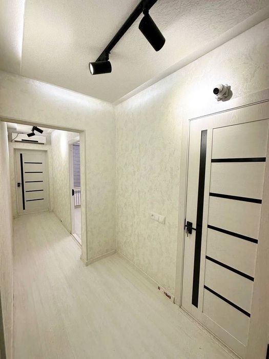 Аренда под клиника, офис, стоматология, или другое 128м2 1этаж, 5 комн