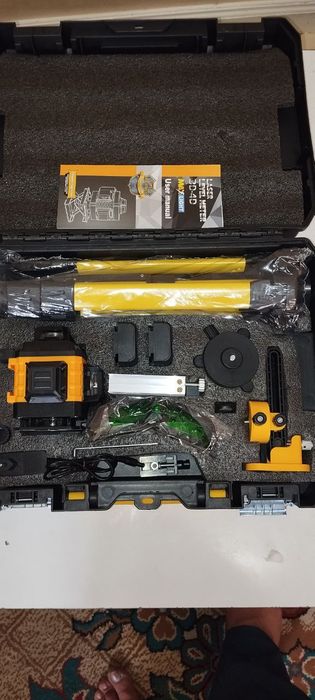 Лазерная уровень 4д 16 линия