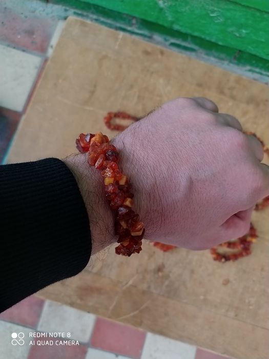 Продам бусы из натурального янтаря