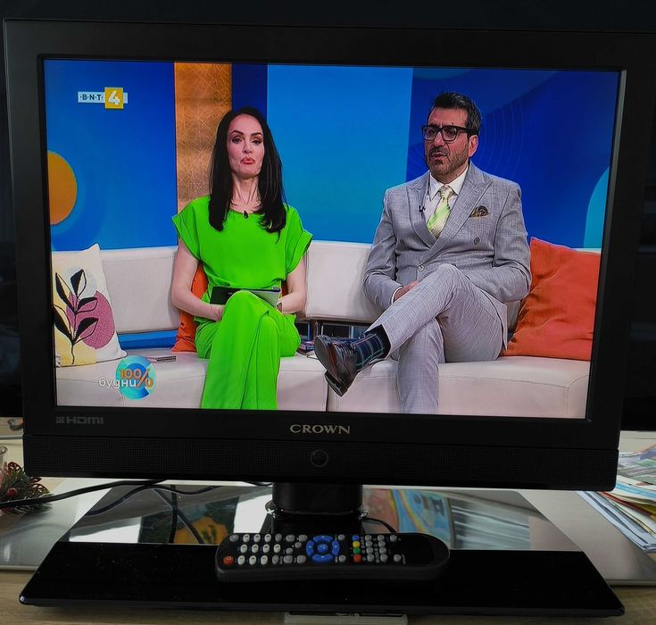 Телевизор Crown TFT LCD 22782- 22 инча