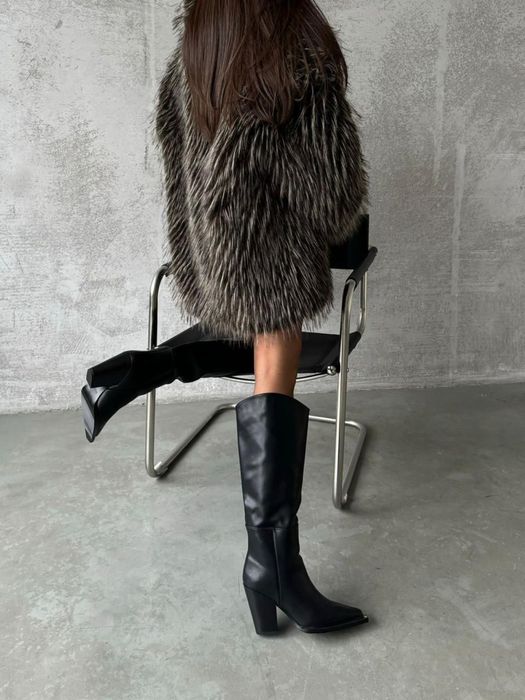 Продам Зимние сапоги