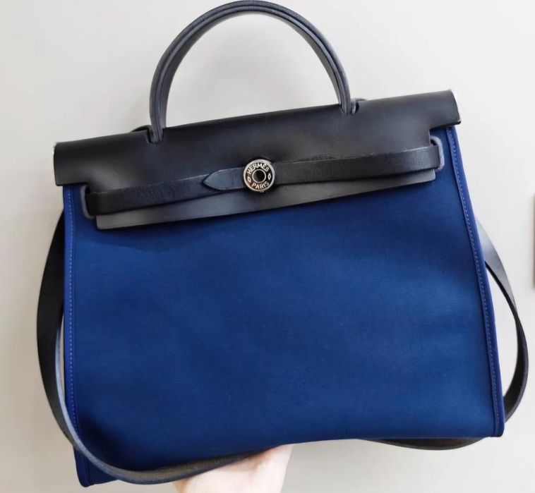 Продам сумочку в отличном состоянии