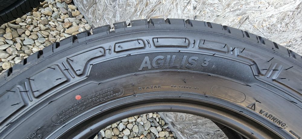 Anvelopa Continental 215/65 R16C 109/107T Michelin 215/65 R16C 106/104