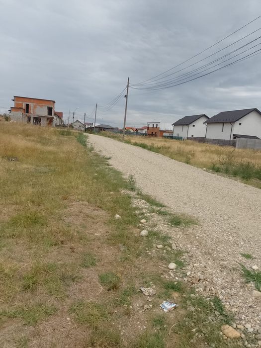 Teren intravilan de vânzare zona Prelungirea Craiovei