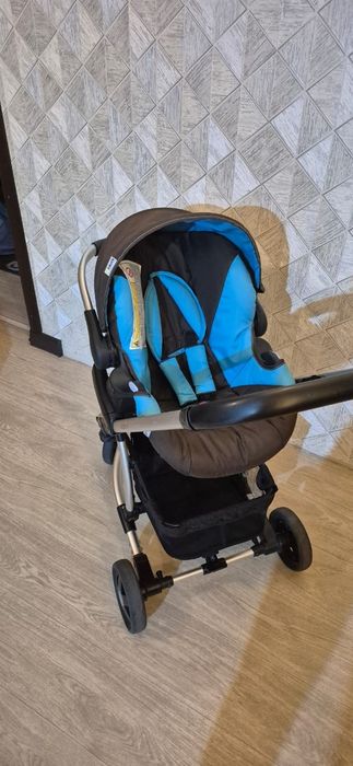 Продам детскую коляску 3+1