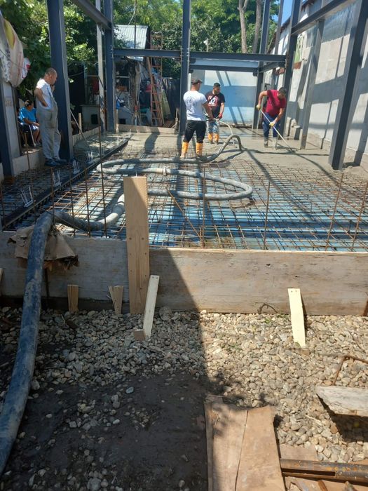 Pompa de beton fixa