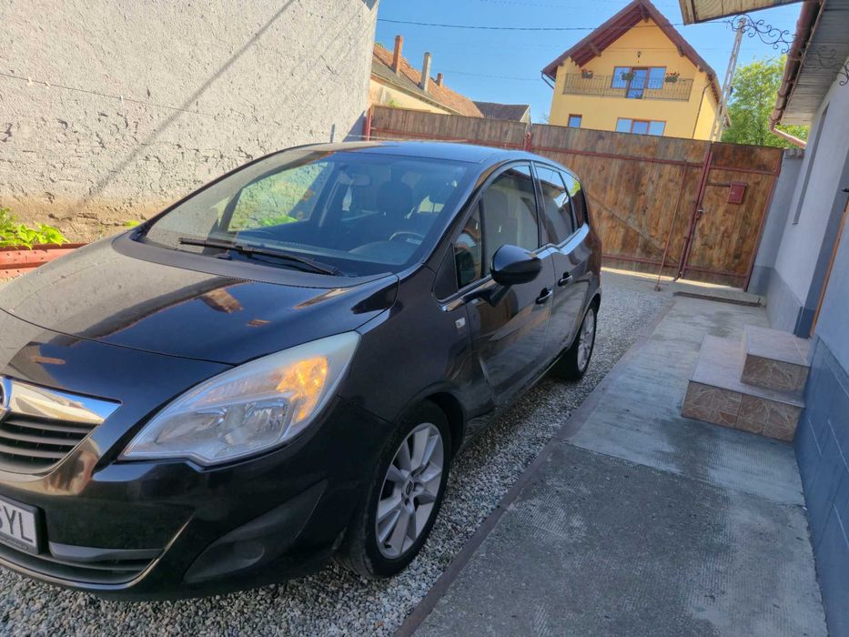 Opel Meriva B 2011