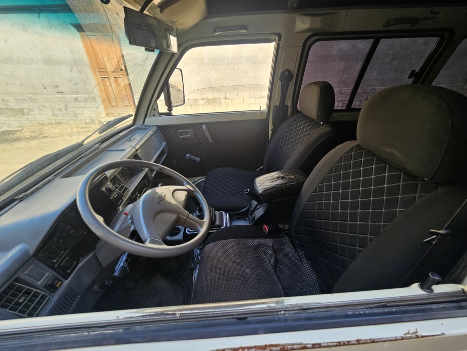 Chevrolet Другая 2013 — 2