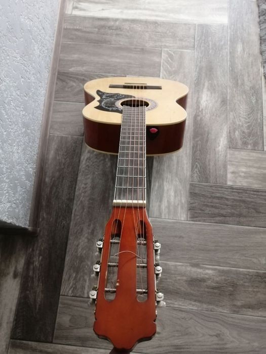 Гитара  бренд Adagio