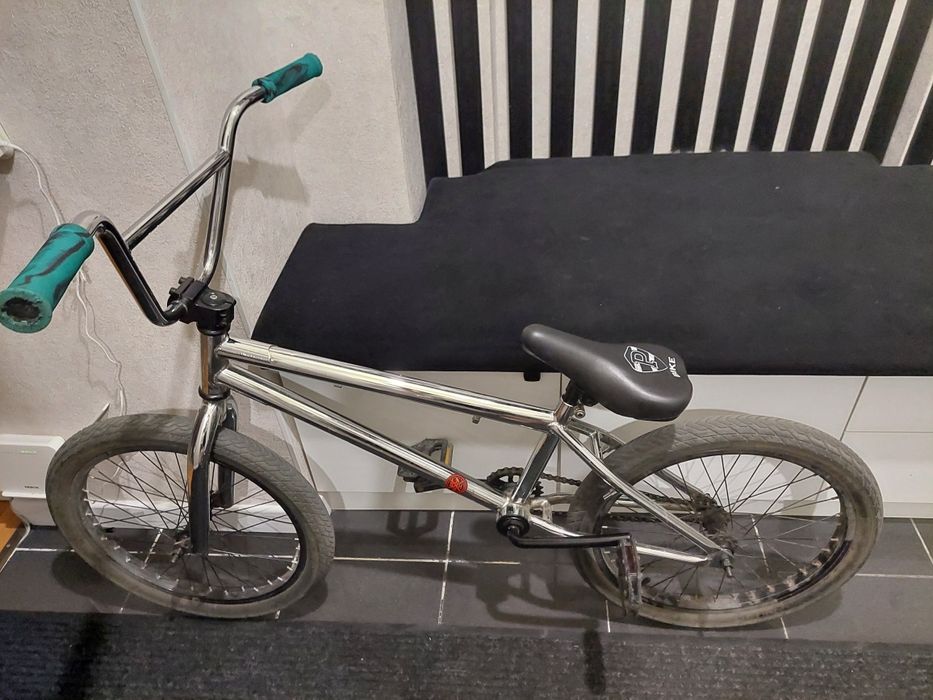 Трюковой bmx серебряный