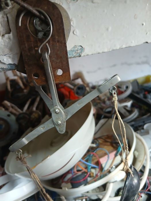 Весы маленкий. .