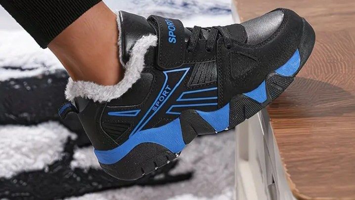 Кросовки детские утеплённые