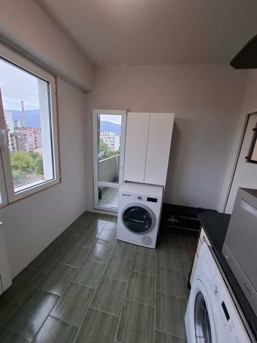 Продава се Двустаен апартамент в София, Красна поляна 3 - 65 кв.м за 2539 €/кв.м - Снимка #1