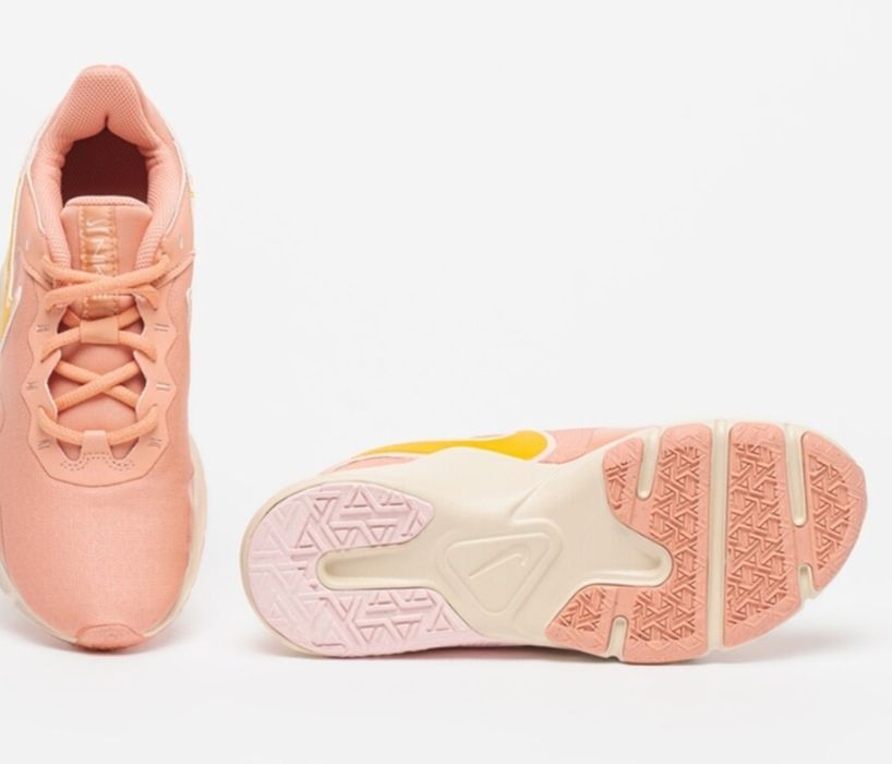 Pantofi Nike mărimea 38.5 femei