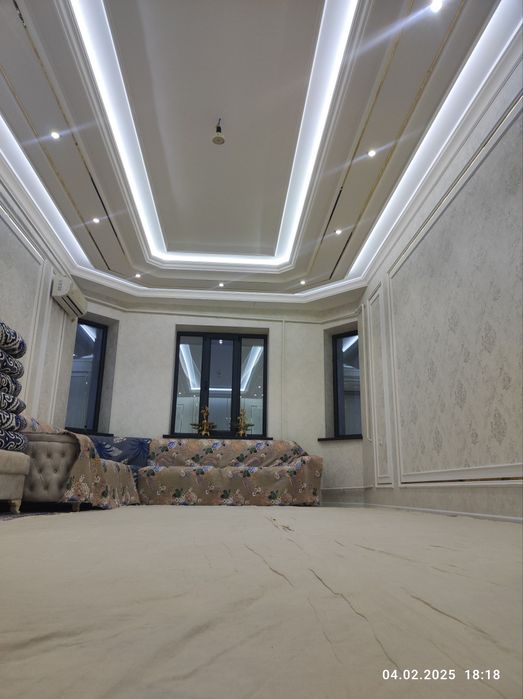 Qarshi shaxar saroy feron mahalla 6 sotix 6 xonali xovli