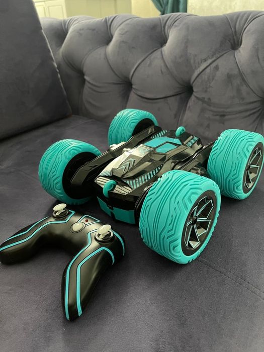 Продам   машину трасформер