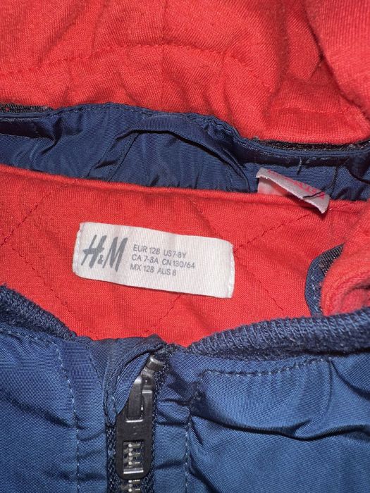 Осенняя куртка H&M marvel