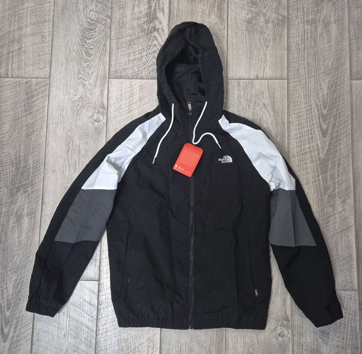 Кроссовки, одежда по себестоимости