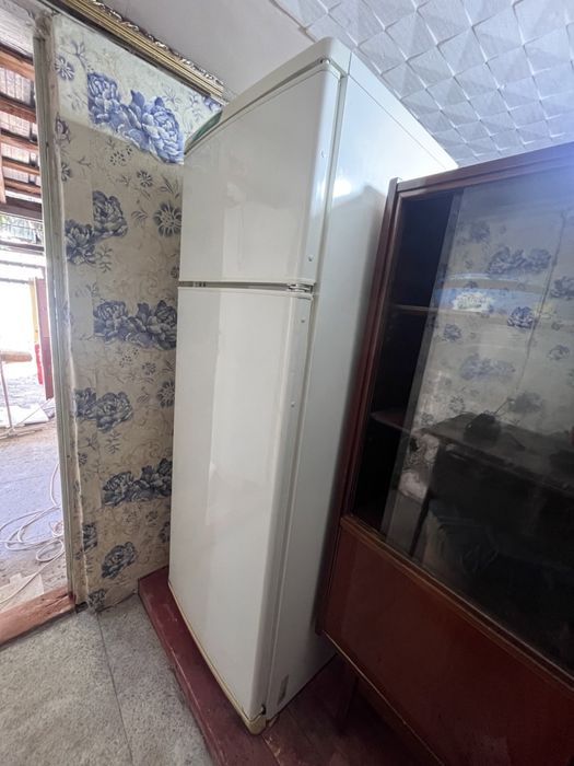 Холодильник Б/У STINOL