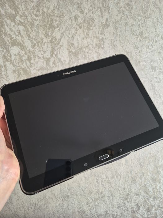 Планшет Samsung galaxy tab4