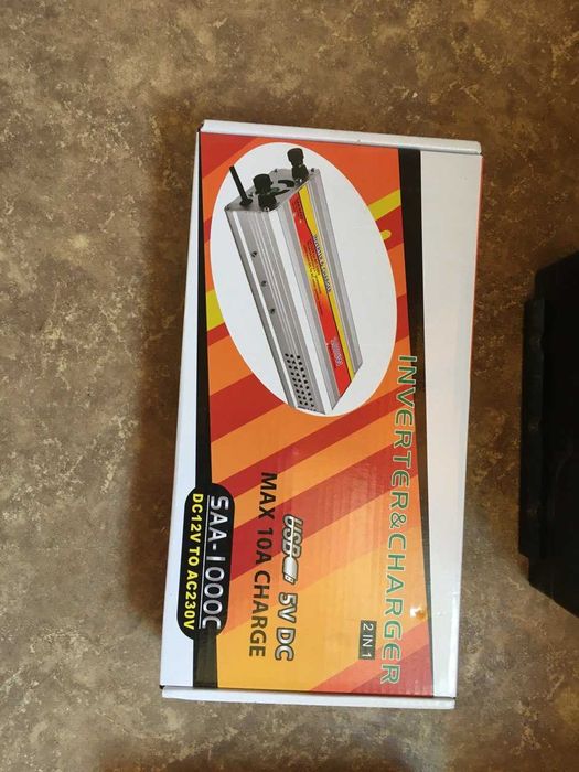 Инверторы 12 вольт на 220 2 в 1 заряжают аккумулятор не синус