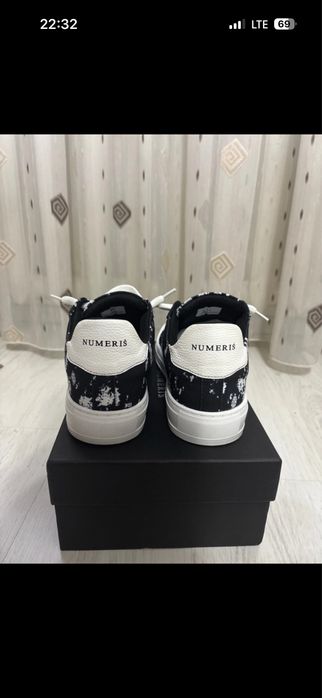 Numeriś Pigment Adidași