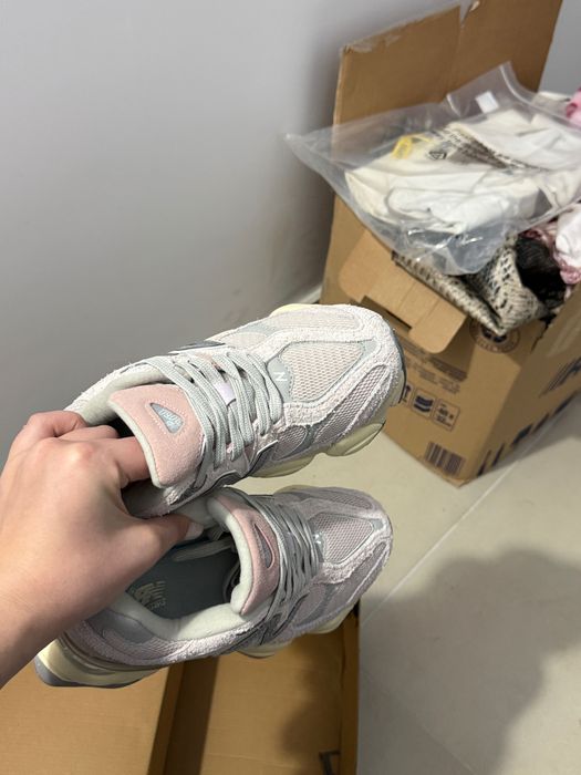 New balance 9060