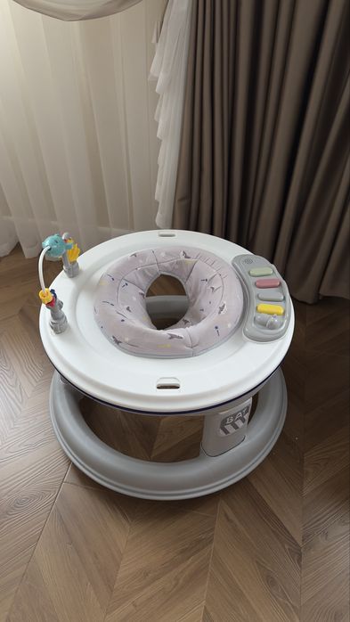 Детские ходунки с игрушками и музыкальные