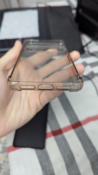 Продам чехлы на google pixel 7