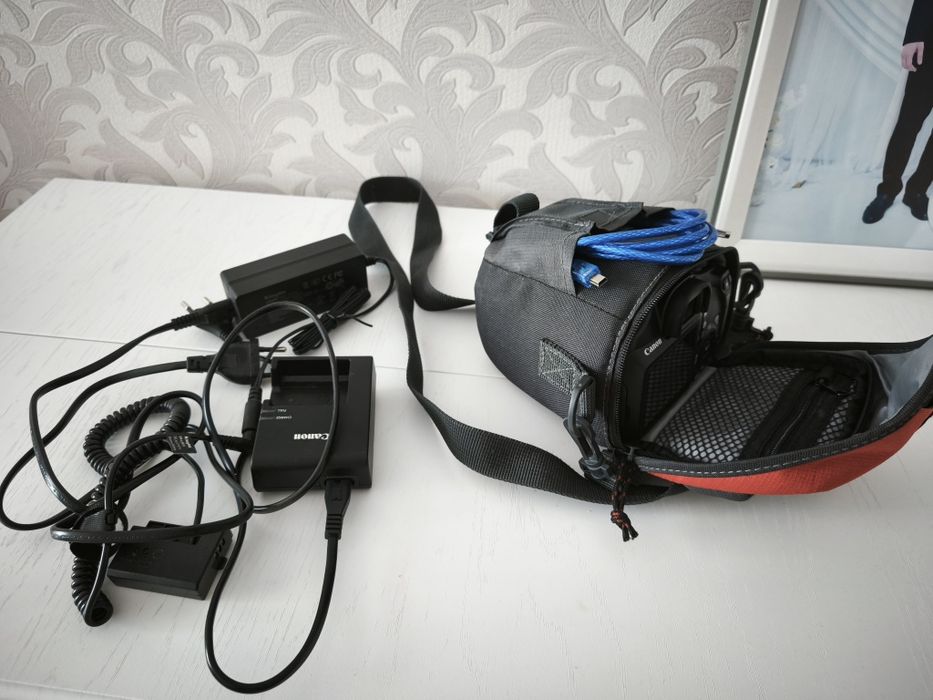 Canon 1100D, в отличном состоянии