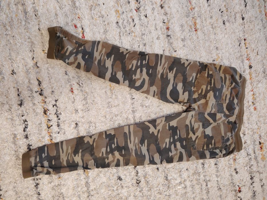 Pantaloni copii mărimea 158 – 20 RON bucata (negociabil la mai multe)